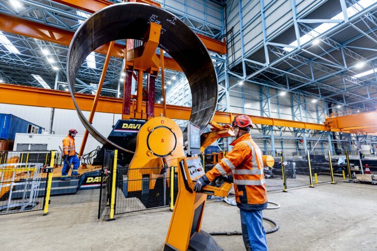 Davi-Walztechnologie unterstützt den Produktionshochlauf der Sif Group in Maasvlakte II