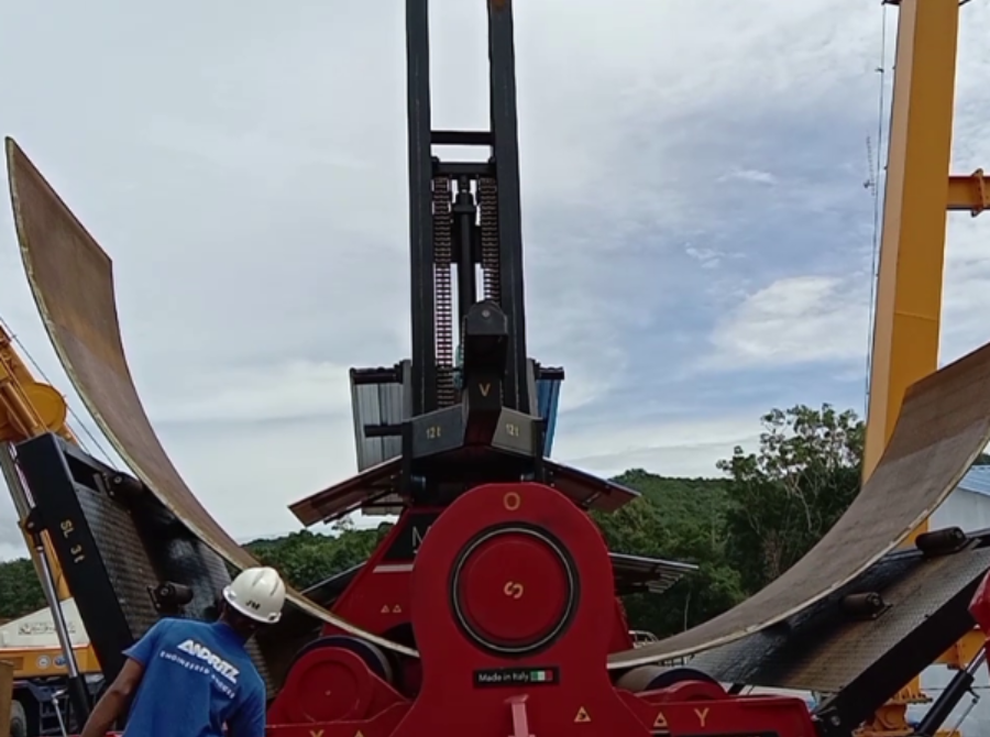 ANDRITZ HYDRO ROLLING PENSTOCKS WITH DAVI