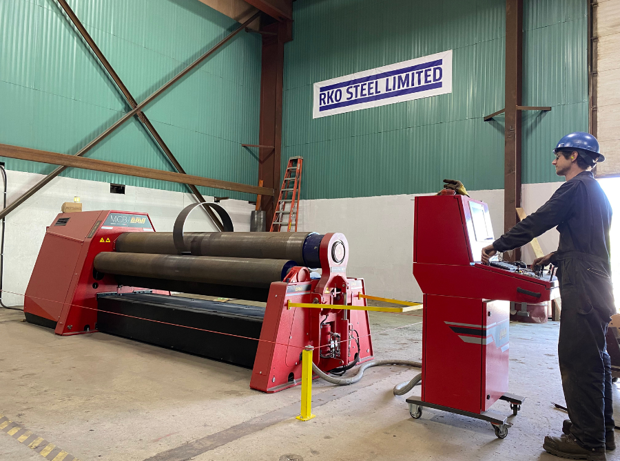FROM ANGLE ROLLS TO PLATE ROLLING, LOYALLY WITH DAVI
